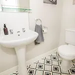 Lejlighed Pelican-stylish 2-bed Close To & Town