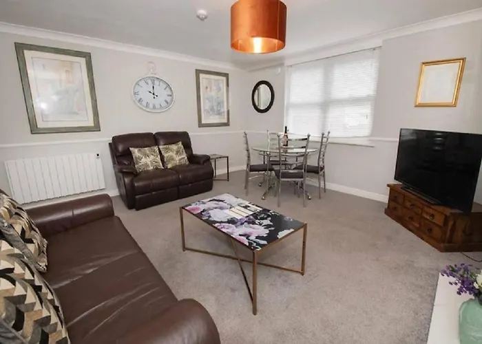 Apartman Pelican-stylish 2-bed Close To & Town